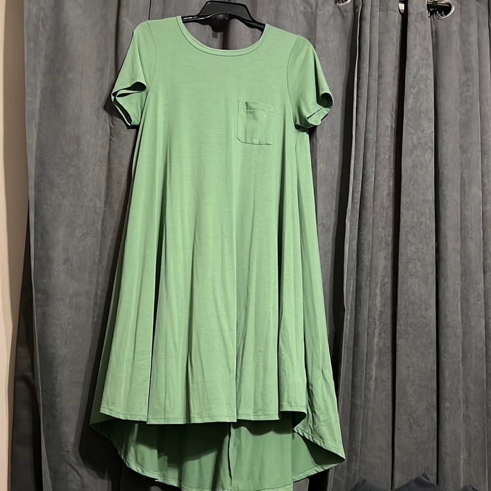 LULAROE Carly Large Hi/Low Dress. Sage Green
